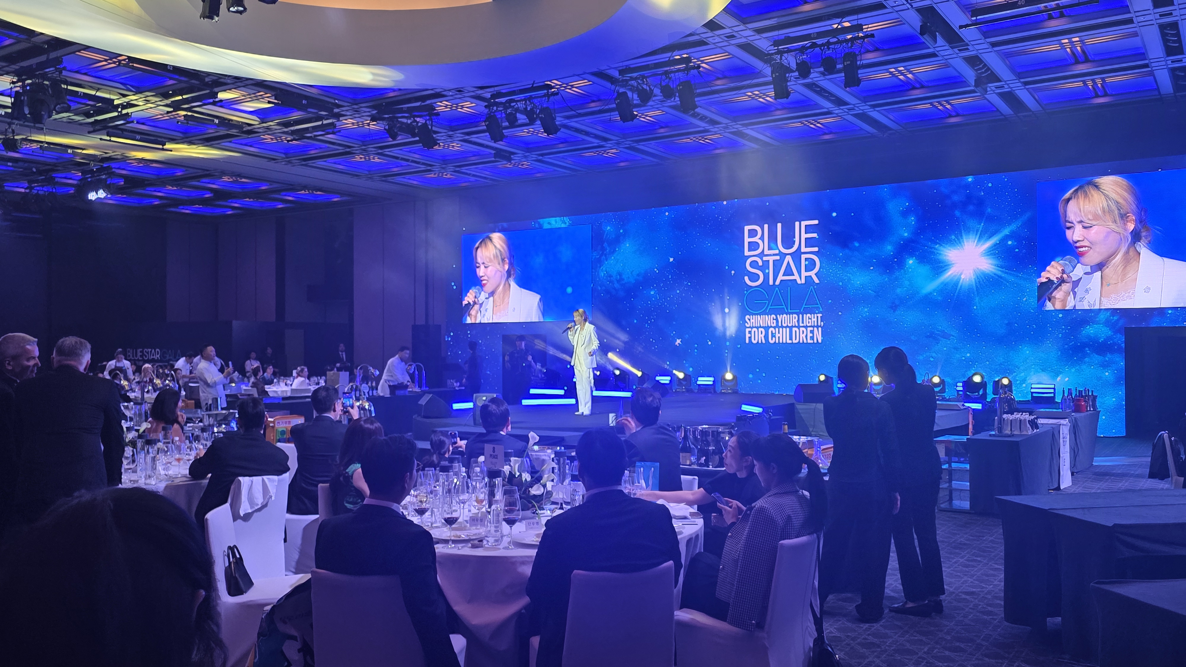 유니세프 블루 스타 갈라 – Gala Dinner Show
